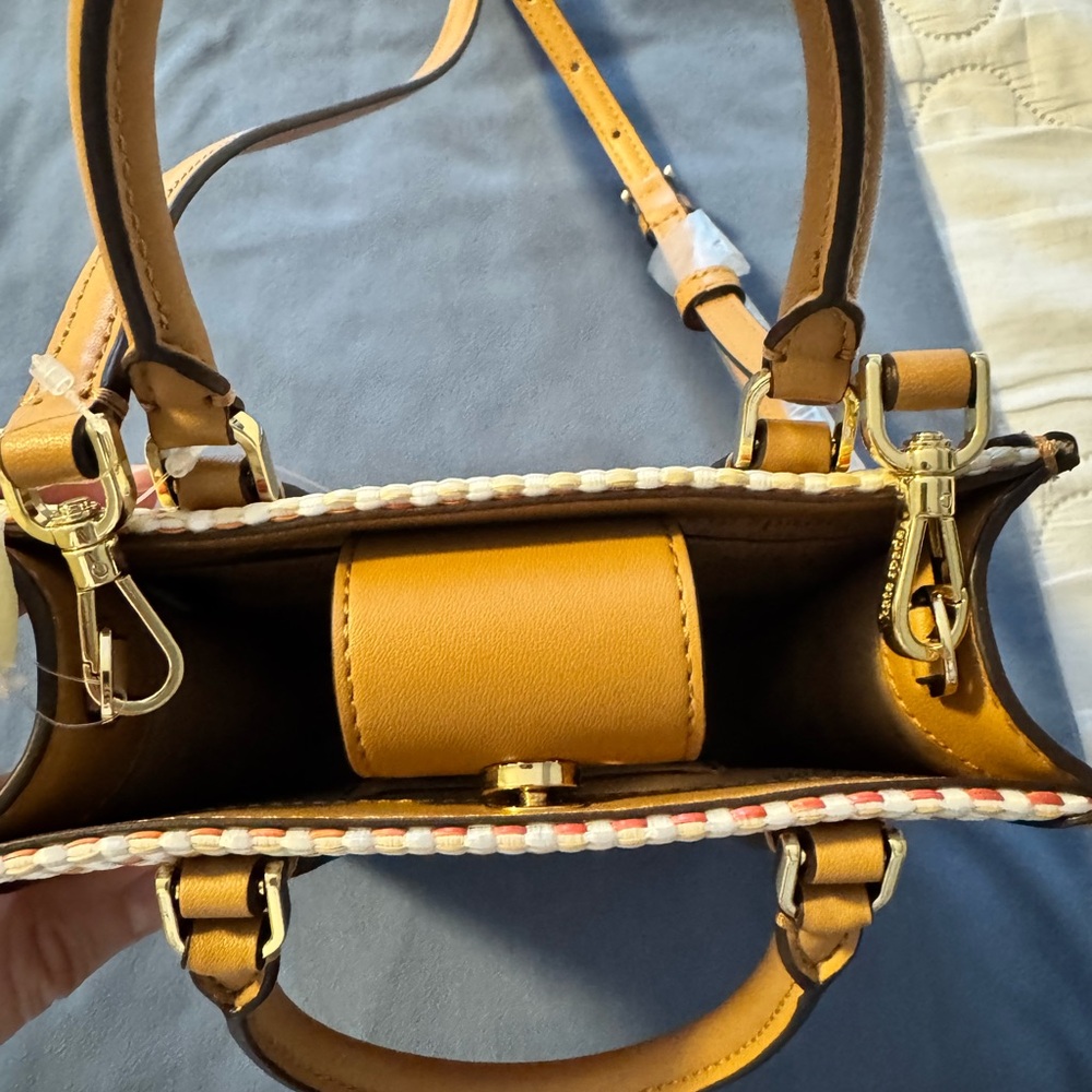 Kate Spade Ellie Mini. - Picture 6 of 10
